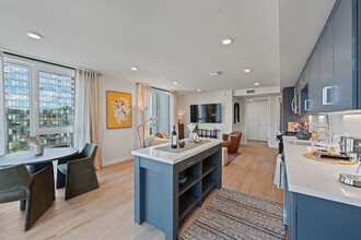 Modera Argyle in Los Angeles, CA - Building Photo - Building Photo