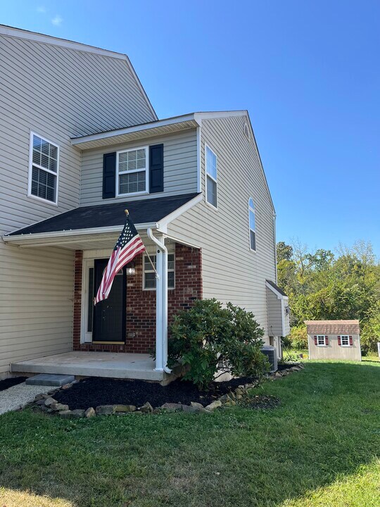 737 Seminary St in Pennsburg, PA - Building Photo