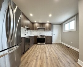 53 Martin Rd in Hamilton, ON - Building Photo - Building Photo