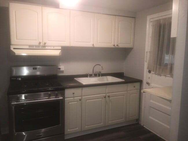 28 Greenough Ave in Pittsburgh, PA - Building Photo - Building Photo