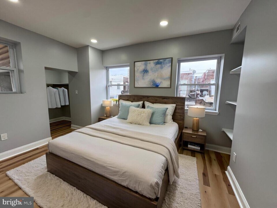 5362 Arlington St-Unit -A in Philadelphia, PA - Building Photo