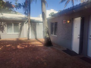 315 Walnut St in Hollywood, FL - Building Photo - Building Photo