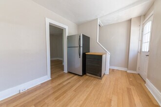 1929 Arlington Ave in Pittsburgh, PA - Building Photo - Building Photo