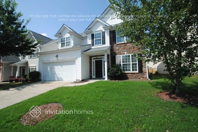 property at 706 Capri Ridge
