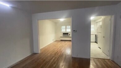 12 College St in Jersey City, NJ - Building Photo - Building Photo