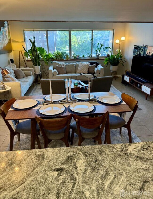 40 Fayette St in Perth Amboy, NJ - Building Photo - Building Photo