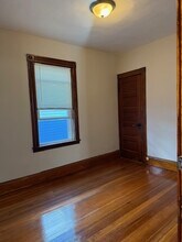 129 Pleasant St, Unit 3 in Boston, MA - Building Photo - Building Photo