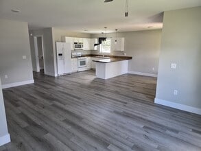 3120 Westmont Ave in Lansing, MI - Building Photo - Building Photo
