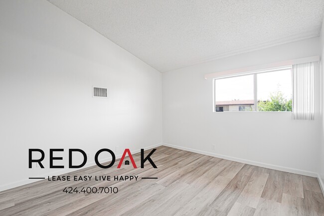 201 Columbia St in Hemet, CA - Building Photo - Building Photo