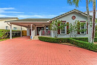 15963 SW 97th Terrace in Miami, FL - Building Photo - Building Photo