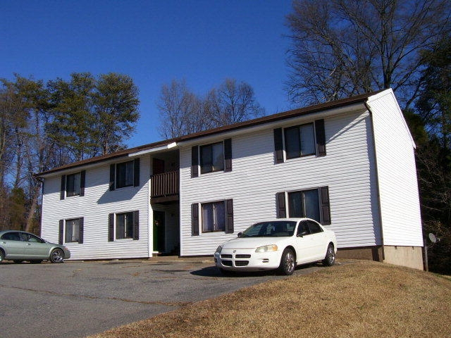 114 Taft St in Mayodan, NC - Foto de edificio - Building Photo