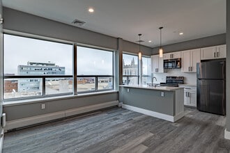 University Studios in Cleveland, OH - Foto de edificio - Interior Photo