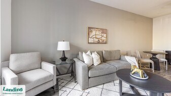 1811 E Apache Blvd in Tempe, AZ - Building Photo