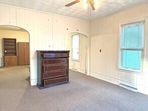 87 Hathaway St in New Bedford, MA - Building Photo - Building Photo