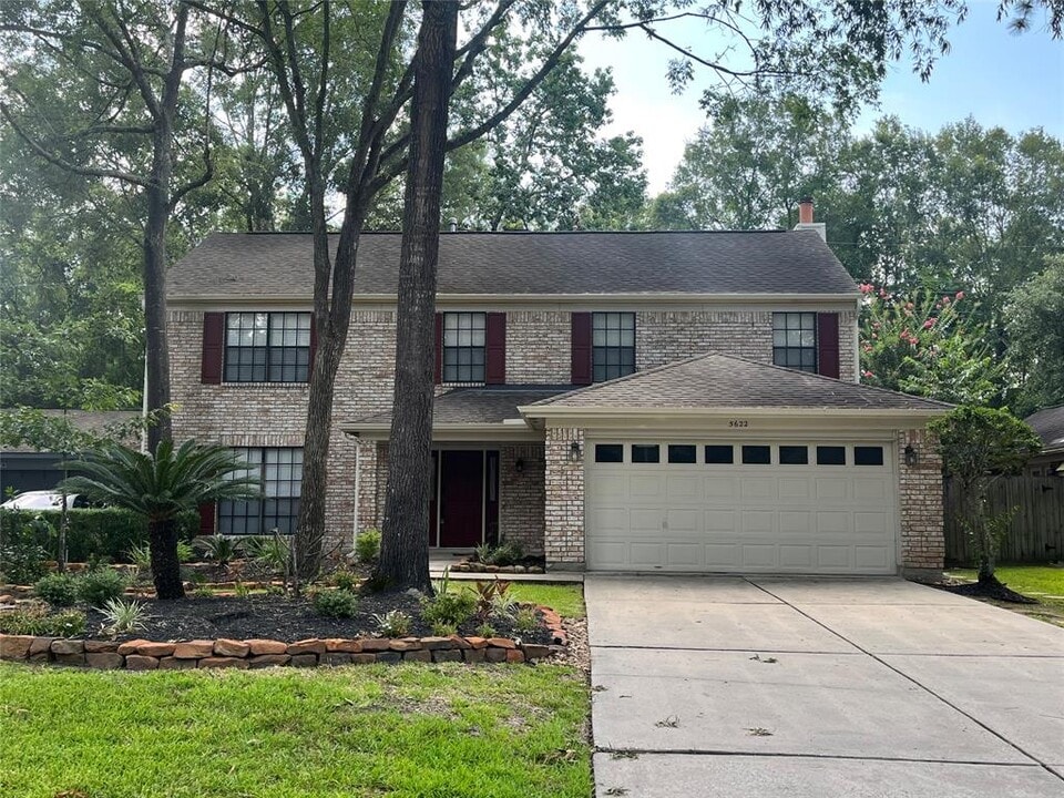 5622 Maple Square Dr in Humble, TX - Building Photo