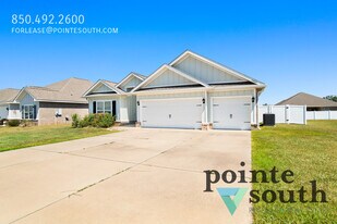 24847 Smarty Jones Cir in Daphne, AL - Building Photo
