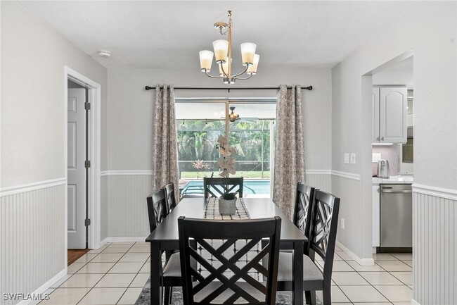 1410 SE 31st Terrace in Cape Coral, FL - Foto de edificio - Building Photo