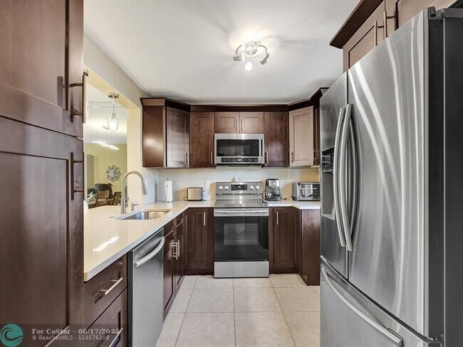 property at 401 SE 3rd St