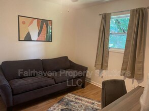 1859 Williams Ave in East Point, GA - Building Photo - Building Photo