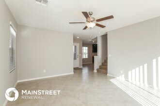 3917 S 82nd Dr in Phoenix, AZ - Foto de edificio - Building Photo