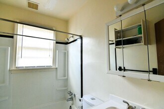 1201 Gordon Ave in Charlottesville, VA - Building Photo - Building Photo