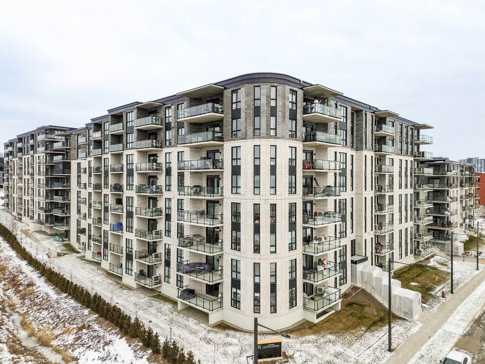 1000 Des Gadelles Rue in Québec, QC - Building Photo