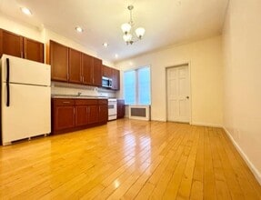278 2nd St in Jersey City, NJ - Building Photo - Building Photo