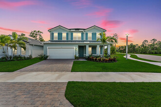 210 SW Pomeroy St in Stuart, FL - Building Photo - Building Photo