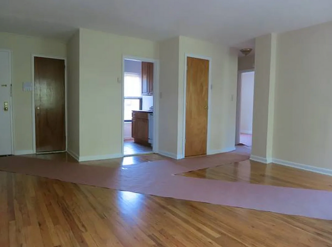 property at 20-52-52 Crescent St