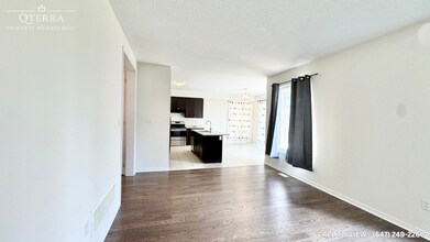 289 Dolman St in Breslau, ON - Building Photo - Building Photo