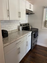 800 Lockland Ave in Winston-Salem, NC - Building Photo - Building Photo