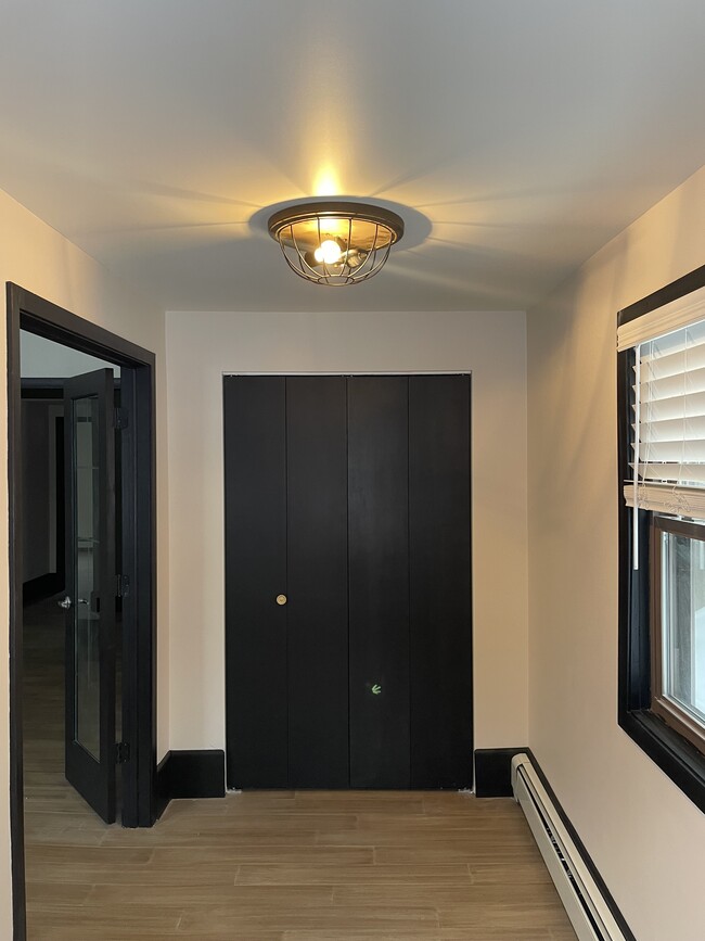 824 Russell Ave N in Minneapolis, MN - Building Photo - Building Photo