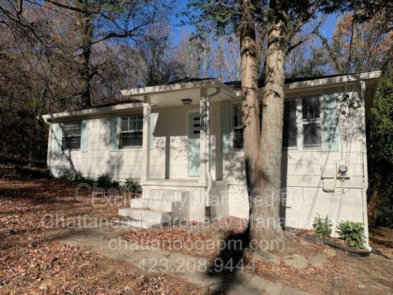 306c Mc Farland Rd in Lookout Mountain, GA - Building Photo