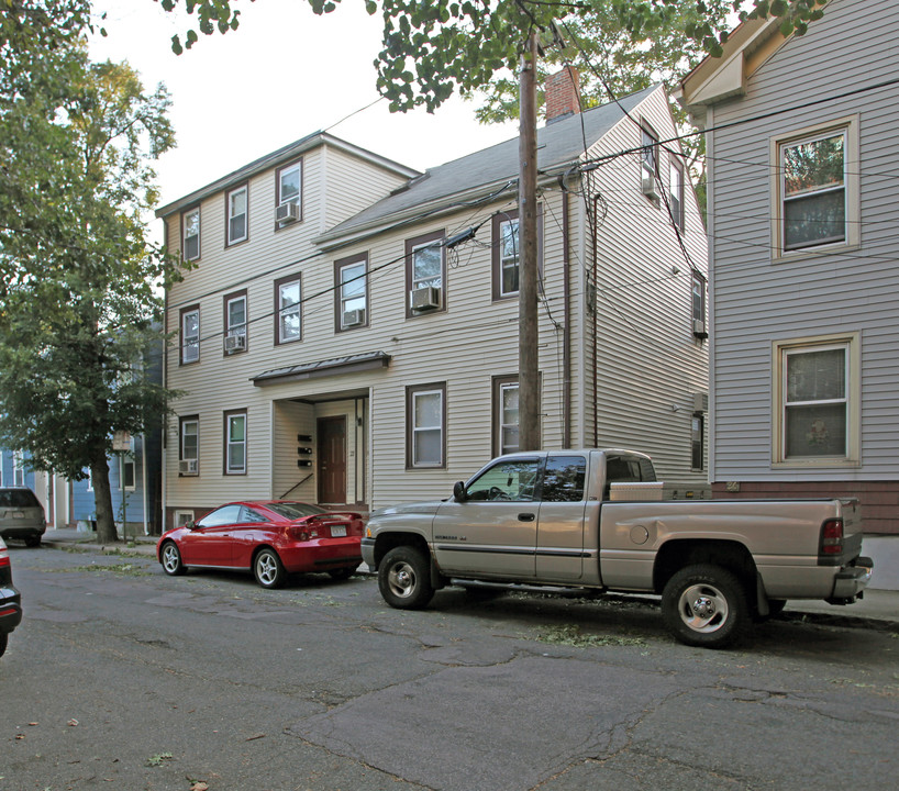 24 Eighth St in Cambridge, MA - Building Photo