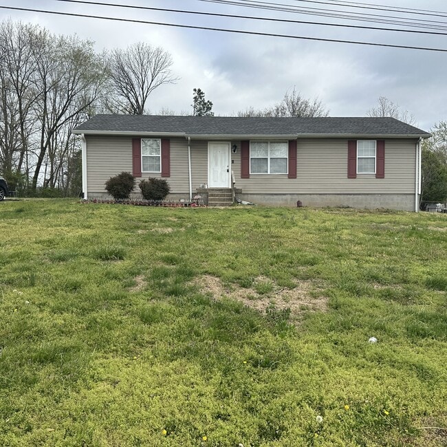 361 Dupuis Dr in Clarksville, TN - Building Photo - Building Photo