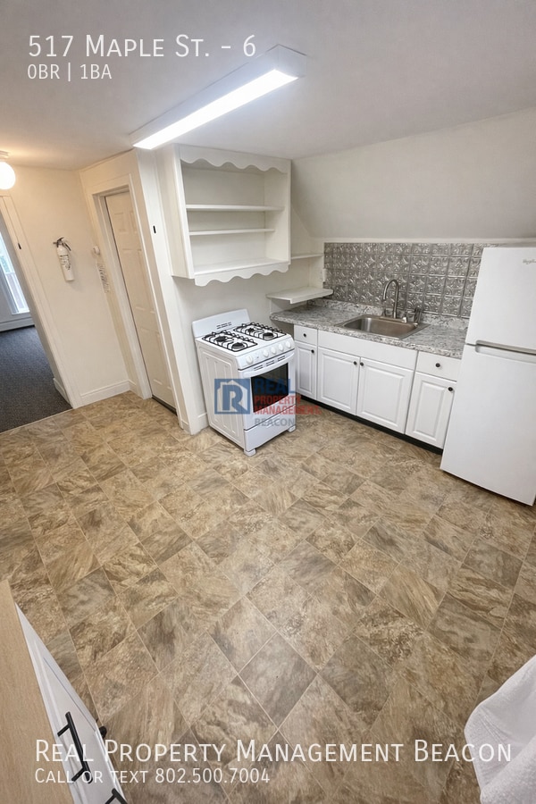 517 Maple St in Hartford, VT - Building Photo - Building Photo