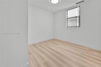 1119 SW 6th St in Miami, FL - Building Photo - Building Photo