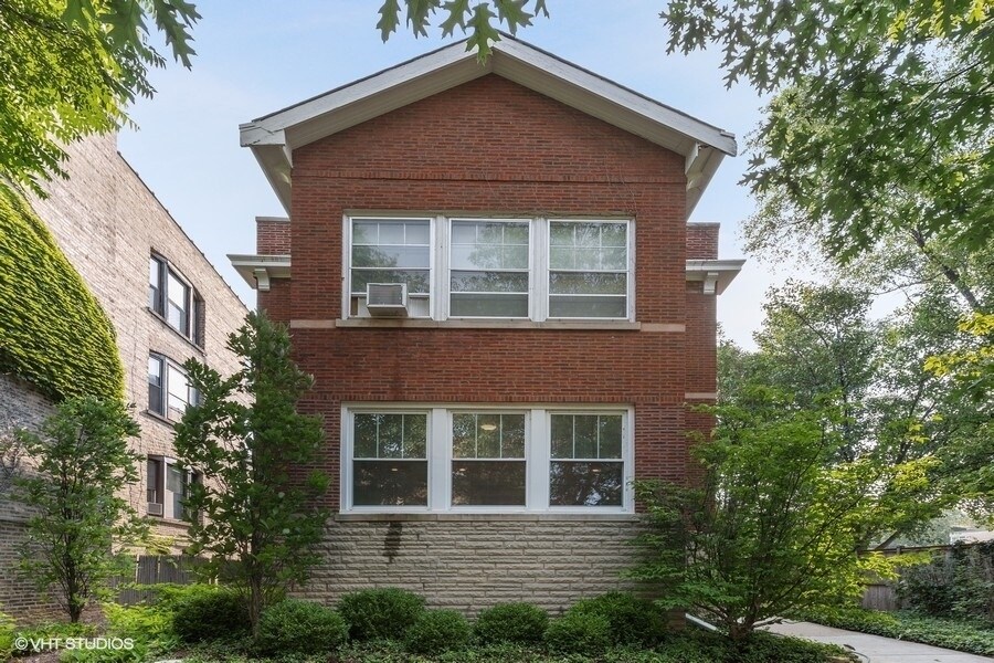 935 Judson Ave in Evanston, IL - Building Photo