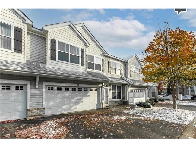 3033 Chamberlain St in Maplewood, MN - Building Photo - Building Photo