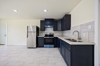 14704 O Hara Dr in Houston, TX - Building Photo - Building Photo