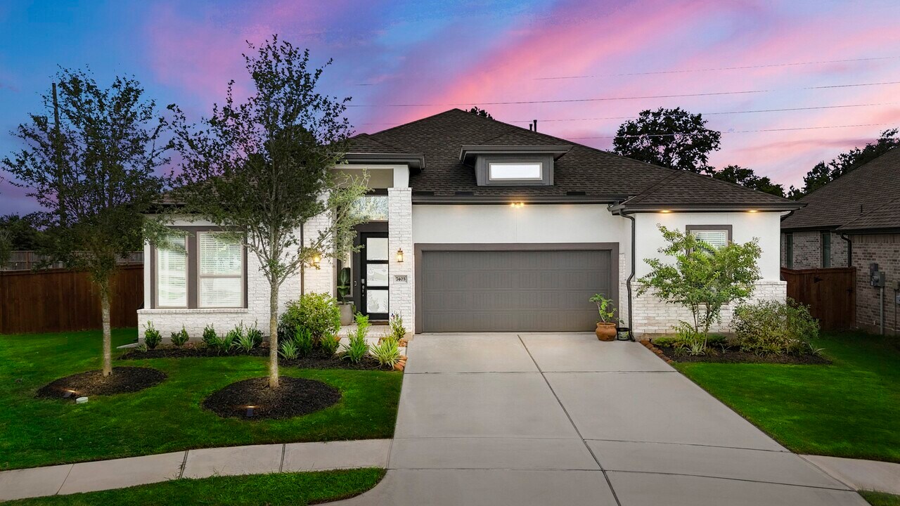 7403 Hanover Ln in Katy, TX - Building Photo