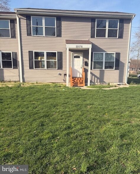 5517 Schumacher Dr in Bristol, PA - Building Photo - Building Photo