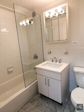 EAST 69 STREET in New York, NY - Building Photo - Building Photo