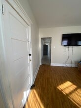 82 Planten Ave, Unit Floor 1 in Prospect Park, NJ - Building Photo - Building Photo