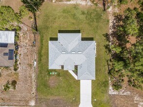 1606 Euclid Ave in Lehigh Acres, FL - Building Photo - Building Photo