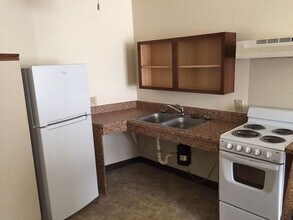 1919 N 11th St in Milwaukee, WI - Foto de edificio - Building Photo