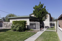 9210 Pepper Ave in Fontana, CA - Building Photo - Building Photo