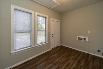 1290 Euclid St in Beaumont, TX - Building Photo - Building Photo