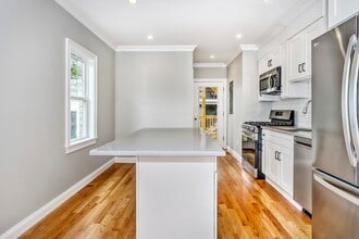 60 Johnswood Rd, Unit 2 in Boston, MA - Building Photo - Building Photo