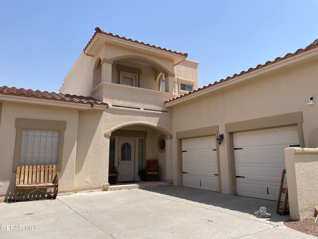 property at 6653 Cabana Del Sol Dr